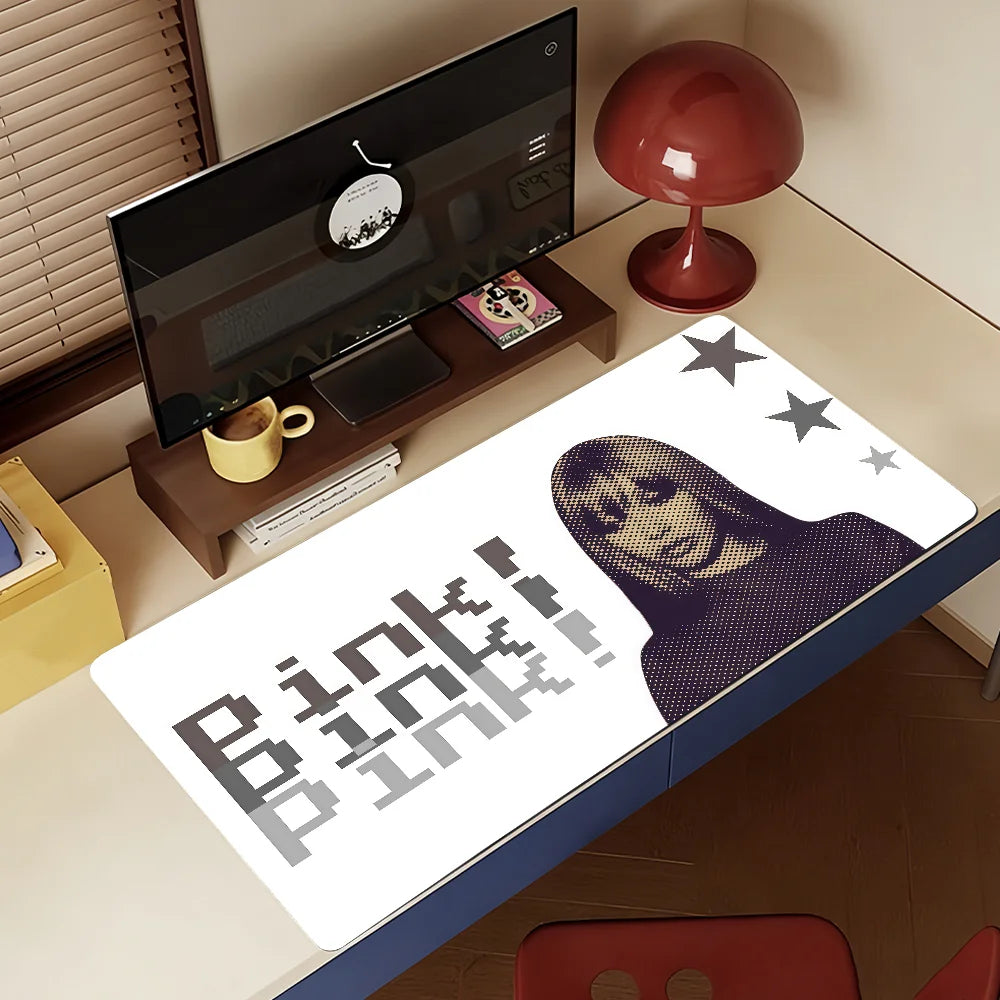 Singer P-PinkPantheress-S Mouse Pad Non-slip Rubber Gamer Balance Computer Mat Decoracion Deskmat Laptop Office Large