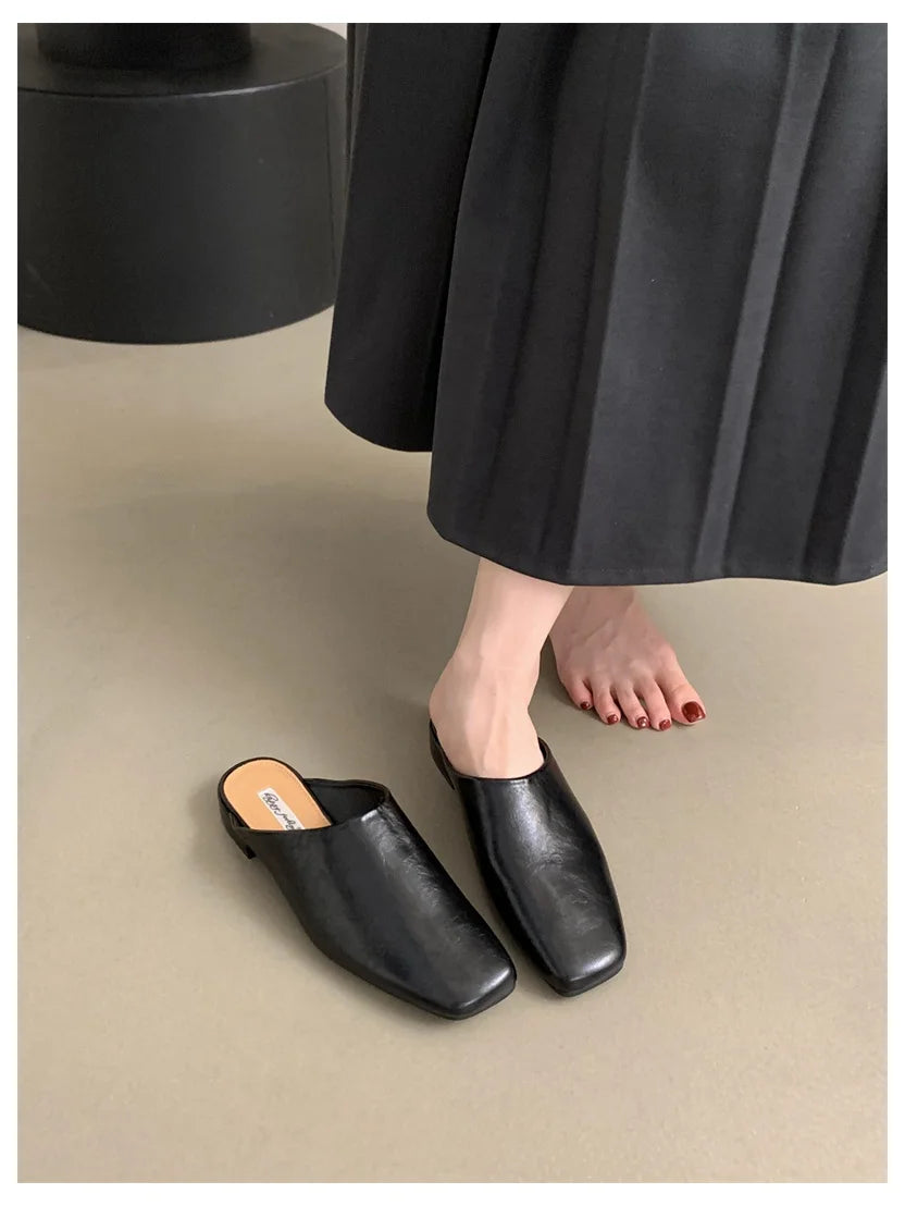 Fashion Square Toe Flat Slippers Women Casual Slip On Mule Luxury Brand Outsides Slides Elegant Pleated Ladies Shoes Sandal Flip