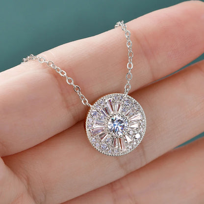 Rrjzz 5mm D-Color Mossanite Women Pendant Necklace with GRA Jewelry Gifts Lucky Disc-shaped Trapezoidal CZ Lab Diamond Necklace