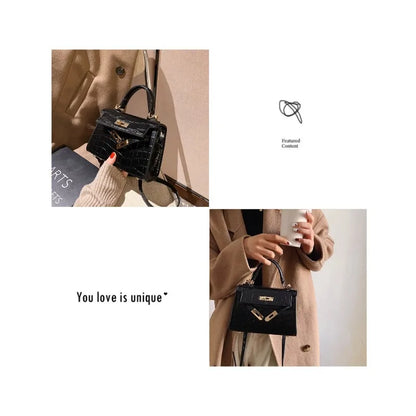 Black Super Hot Stylish Small Bag for Women - 2025 New Autumn/Winter High-End Luxury Minimalist Crossbody Square Bag