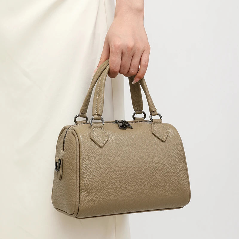 100% Genuine Leather Tote Bag Women Bags Designer Cowhide Luxury Handbags Ladies Shoulder Crossbody Bags Commuting Messenger Sac