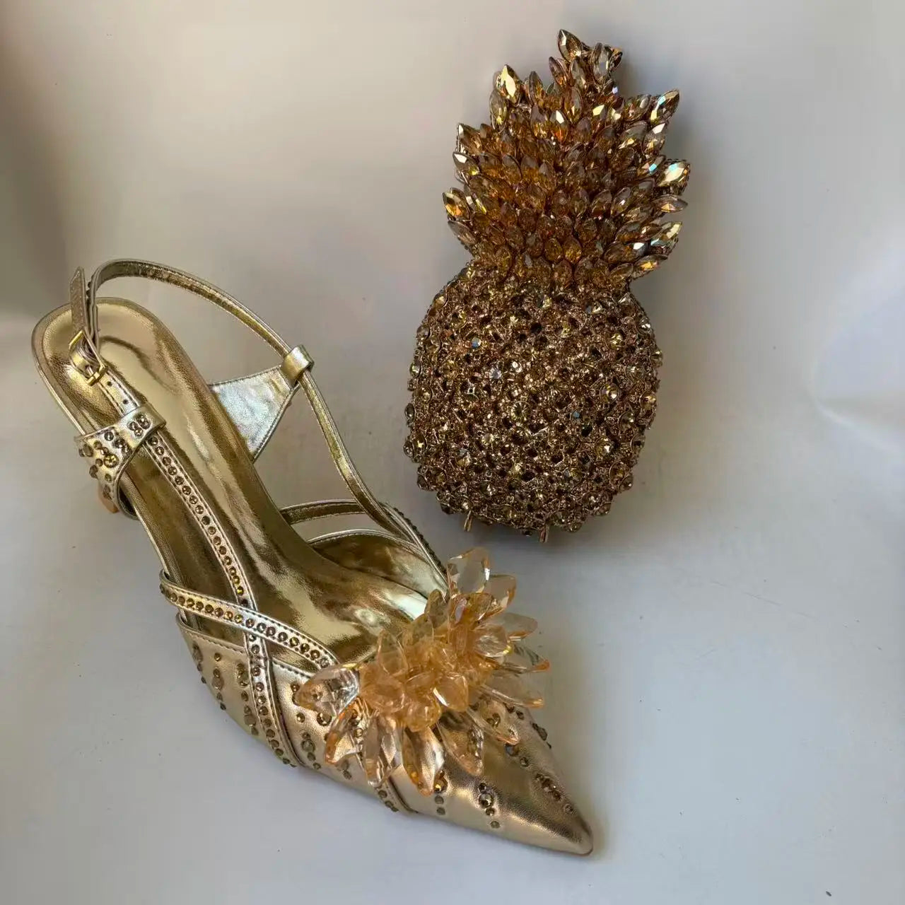 Insightlink Latest Shoes Women Luxury Rhinestone Crystal Pumps 2024 New Fashion Slippers Sandals Party Low Heels Elegant Italian