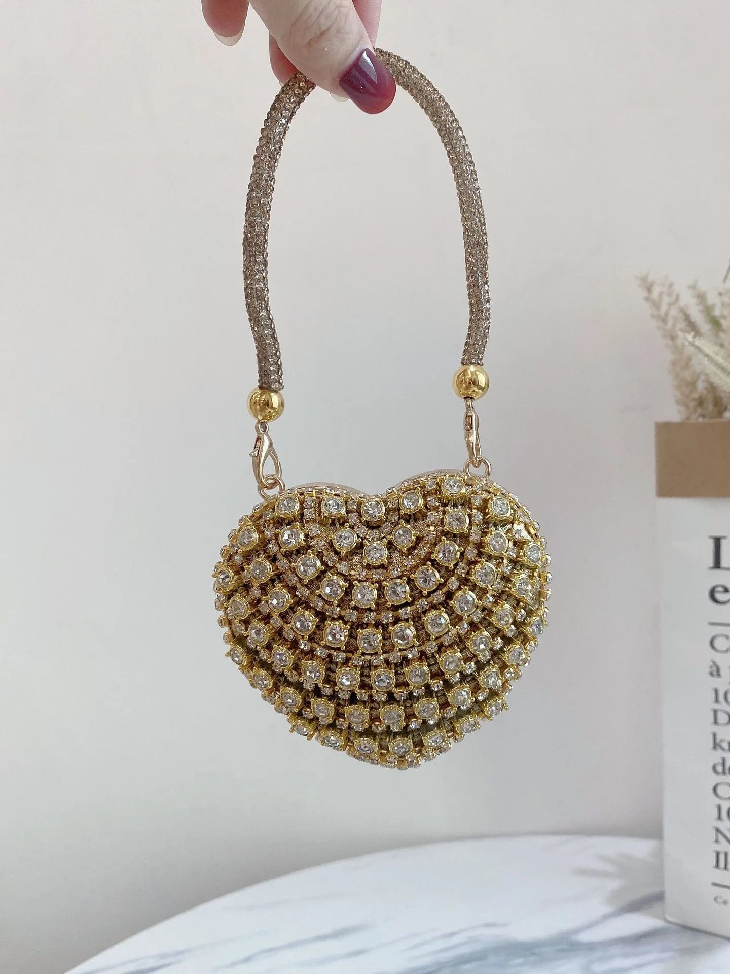 Luxury Small Bling Heart Shape Diamond Evening Clutch Rhinestones Purse Ladies Fashion Bag Designer for Women Chain Shoulder Bag