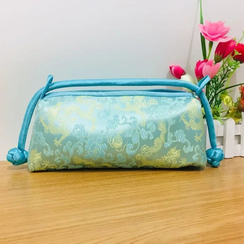 Fashion Luxury Chinese Style Silk Bag Women Handbag Japanese Hand Embroidery Totes Cheongsam Female Cosplay Bags Clutch Purses