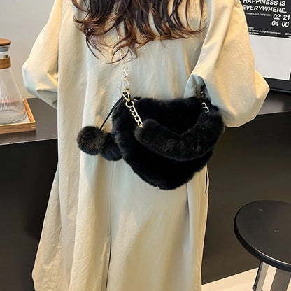Large Capacity Fur Handbag Heart Shape Ladies Shoulder Bag Fashionable Cute Soft Zipper Closure Interior Phone Pocket