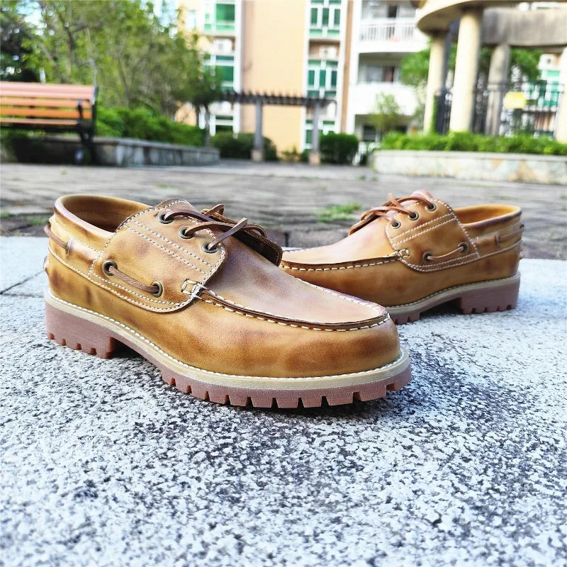Handmade Cowhide Vintage Men Work Shoes British Outdoor Hiking Casual Leather Shoes Commuting Dress Shoes Loafers Sneakers