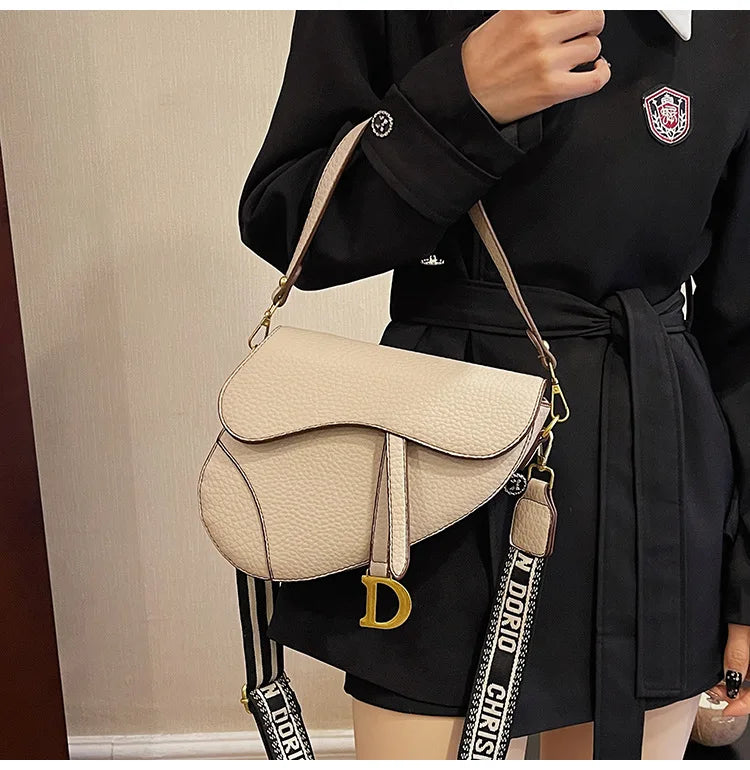IMJK 24*20*6cm Hot Selling Light Luxury Underarm Saddle Bag, New Niche Design, Casual Shoulder Crossbody Bag Bags