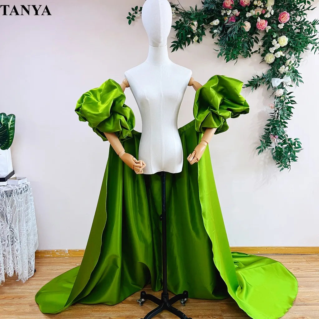 Red  Mikado Satin Long Wedding Cape Puffy Short Sleeves Court Tain Evening Cape Outfit Coat For Women Costume DJ199