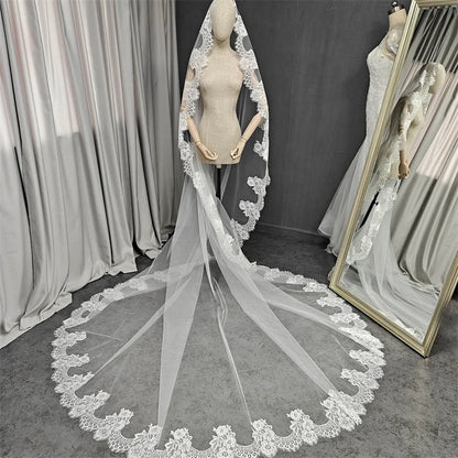 Customized Mantilla Wedding Veil with Eyelash Lace, 2.5m/3m/3.5m/4m Single Tier Long Ivory Bridal Veil with Hidden Comb