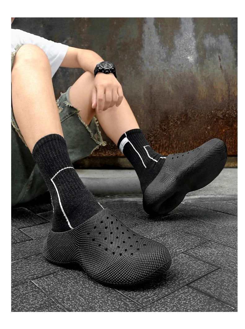 New Summer Fashion Couple Slippers EVA Baotou Men's Sandals Outdoor Thick Bottom Hole Shoes Luxury Beach Men Garden Shoes