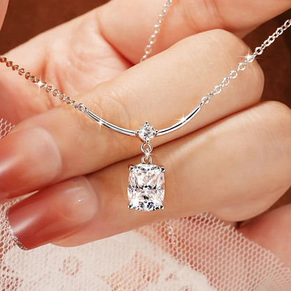 OXTAO Big Moissanite Smile Necklaces 7x9mm Cushion Cut D VVS1 for Women Exquisite Pendant Necklaces Clavicle Chain Fine Jewelry Gift 14K Gold Filled