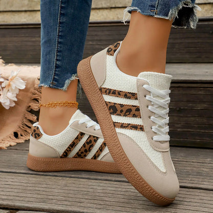 Women Sneakers Brand Classical Outdoor Casual Shoes Luxury Designer Leopard Print Comfort Large Size Flat Shoes Zapatos De Mujer