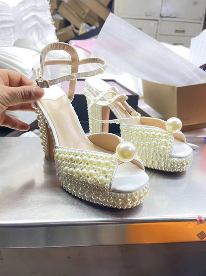Luxury Full Pearl Platform Heeled Sandals Women White Peep Toe Ankle Strap Block Heels Elegant Bridal Shoes Wedding Prom