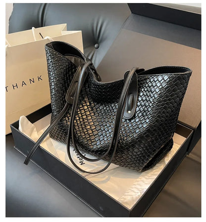 Autumn and Winter Trendy Vintage Rhombic Woven Shoulder Bags Large Capacity Underarm Bag Daily Commuting Bag Casual Handbags
