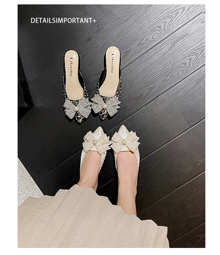 Summer New Shoes for Women Luxury Slipper Outdoor Pointed Toe Pearl Casual Sandals Girl Four Leaf Clover Flat Mules Slides