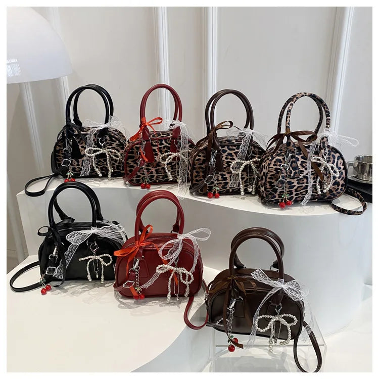 Vintage Leopard Pu Shoulder Bags for Women Portable Trendy Ladies Crossbody Bag Lace Pearl Pendant Female Bowling Handbags