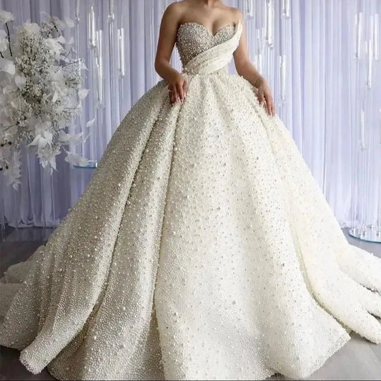 2026 Dubai Luxury Pearls Beading Sweetheart Ball Gown Wedding Dresses Princess Sleeveless Bride Gowns Vestido De Noiva Custom
