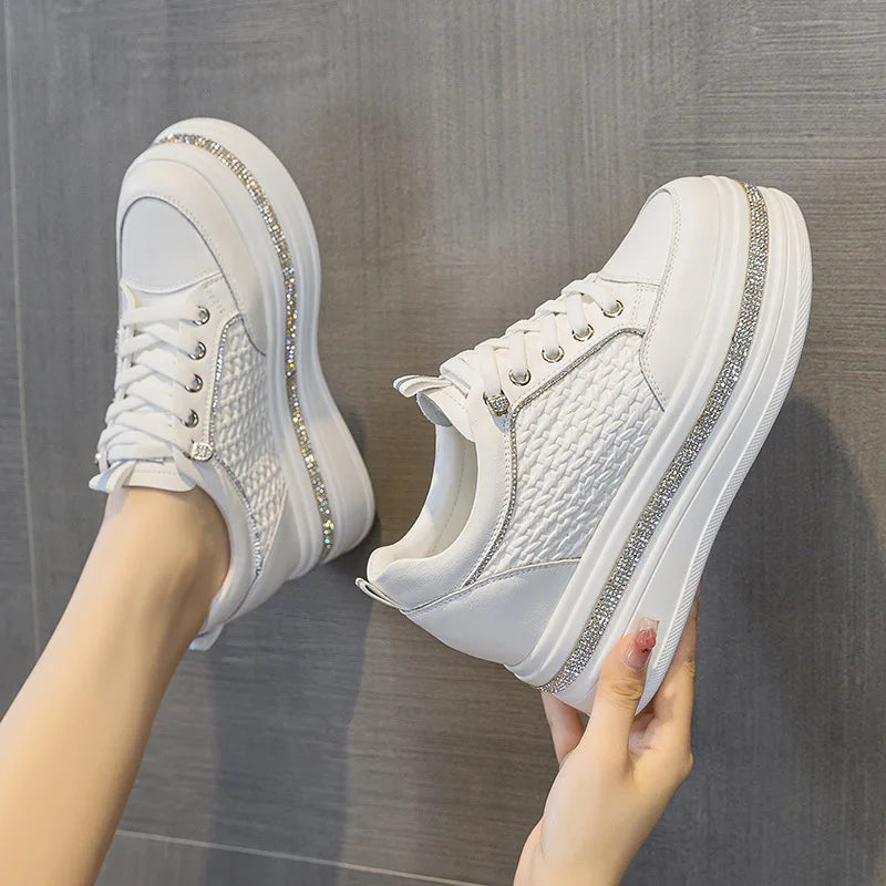 Women's height-increasing shoes for petite individuals, elegant and versatile, woven with rhinestones, casual shoes