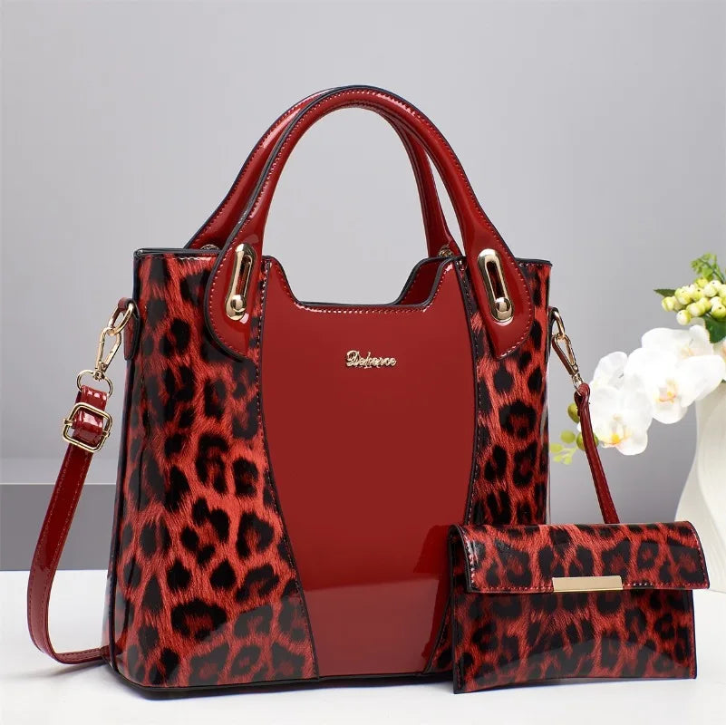 New Patent Leather Handbag Banquet Dress One-shoulder Cross-body Bags Large-capacity Female Daily Design Totes Shopping Bag