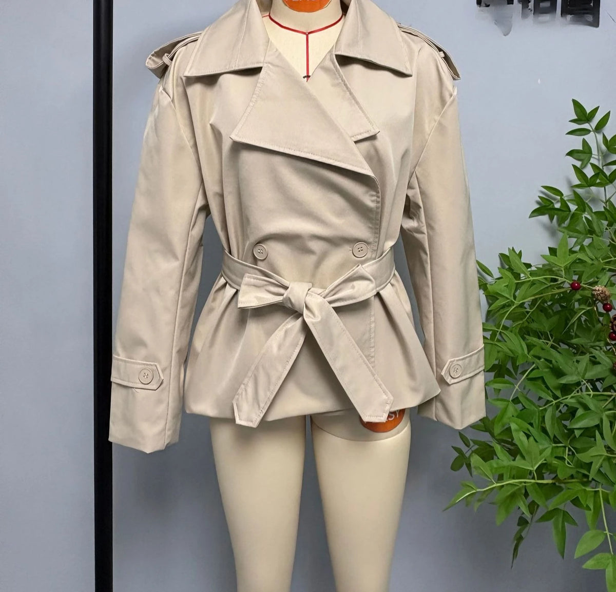 Aliexpress's Best-selling Cross-border European and American Style Women's Solid-color Belted Short Jacket Trench Coat Fashion