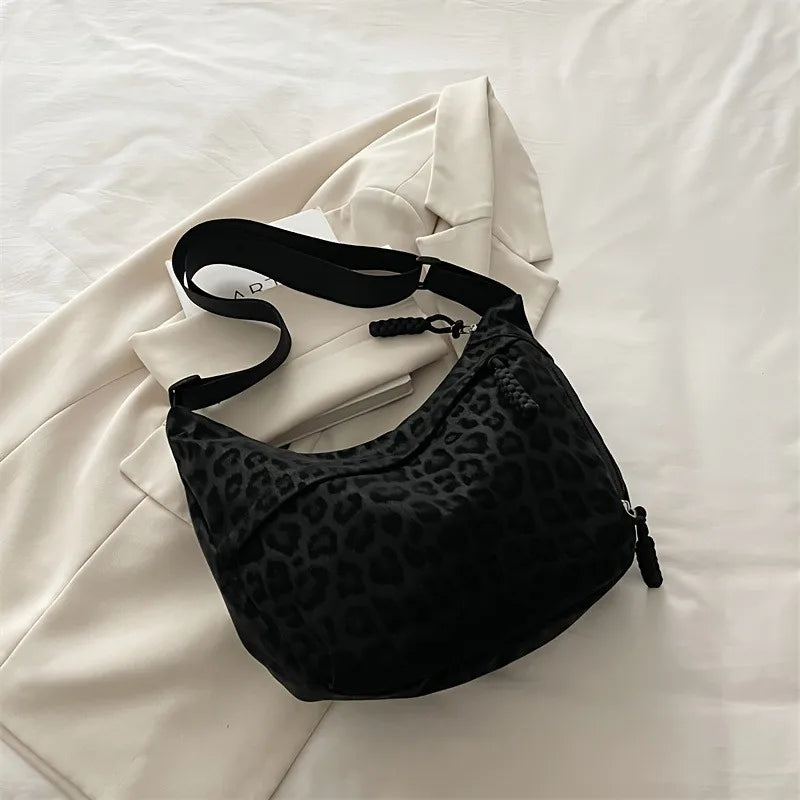 1pc Leopard Print Crossbody Bag for Women, Trendy Casual Shoulder Purse with Adjustable Strap, Fashionable Zipper Pocket Purse