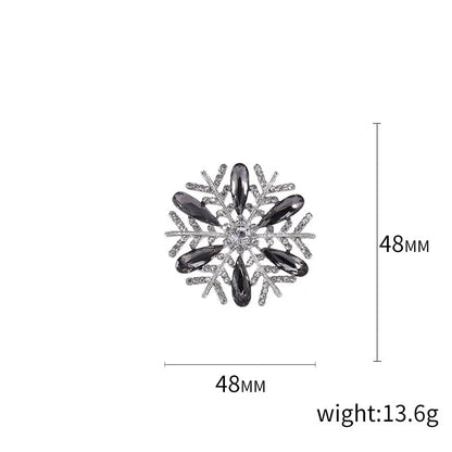 High-grade Rhinestone Snowflake Brooch Female Exquisite Jewelry Banquet Wedding Brooches Clothing Corsage Crystal Flower Badge