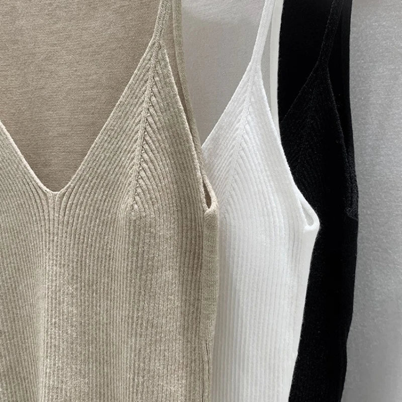 2026 Women Summer Style Sleeveless Vest Solid Color Slim Fit V Neck Knitted Top Fashionable Versatile Base Layer Knit Tank Tops