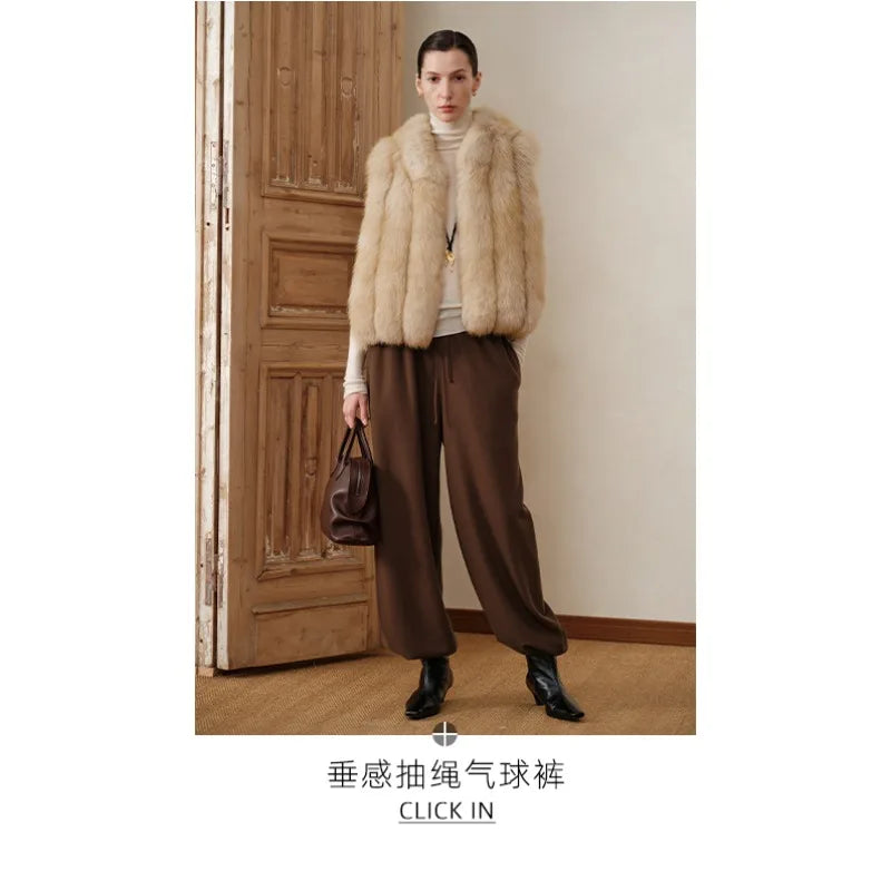 Stylishly stacked, blue fox imported from Finland, back hair, stand-up collar, vertical row fur, vest short Shu Jeju Xuejing