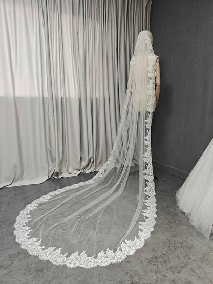 Customized Eyelash Lace Veil, 2m/2.5m/3m Wedding Veil with Comb, 1.5m Width Ivory Bridal Veil with Eyelash Lace