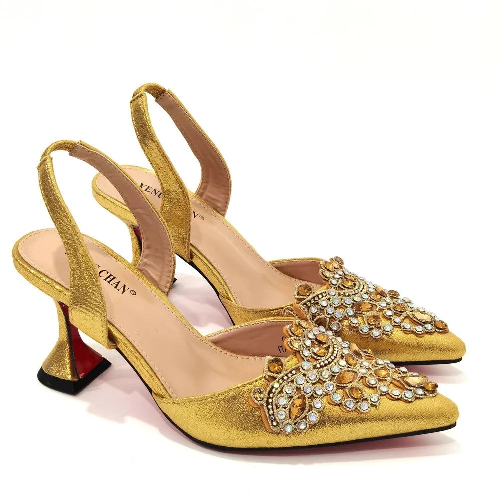 Exquisite 2024 Elegant Woman High Heels Peep Toe Shandals with Rhinestone Italian Design Shoes and Bags Set for Party