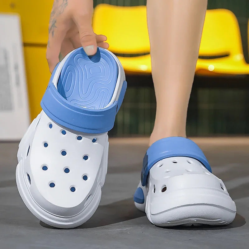2026Summer Men's Slippers Outdoor Sandals Beach Comfortable EVA Soft Slides Clogs Casual Garden Shoes Men Indoor Home Slippers