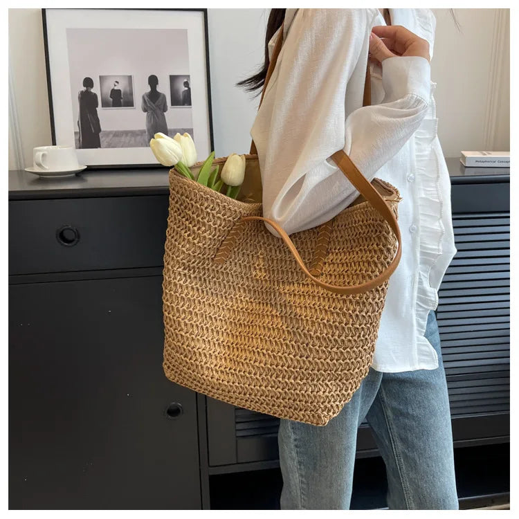 Hand-woven Women's Shoulder Handbag Bohemian 2025 Summer Fashion Straw Beach Tote Bag Travel Shopper Weaving Shopping Bags