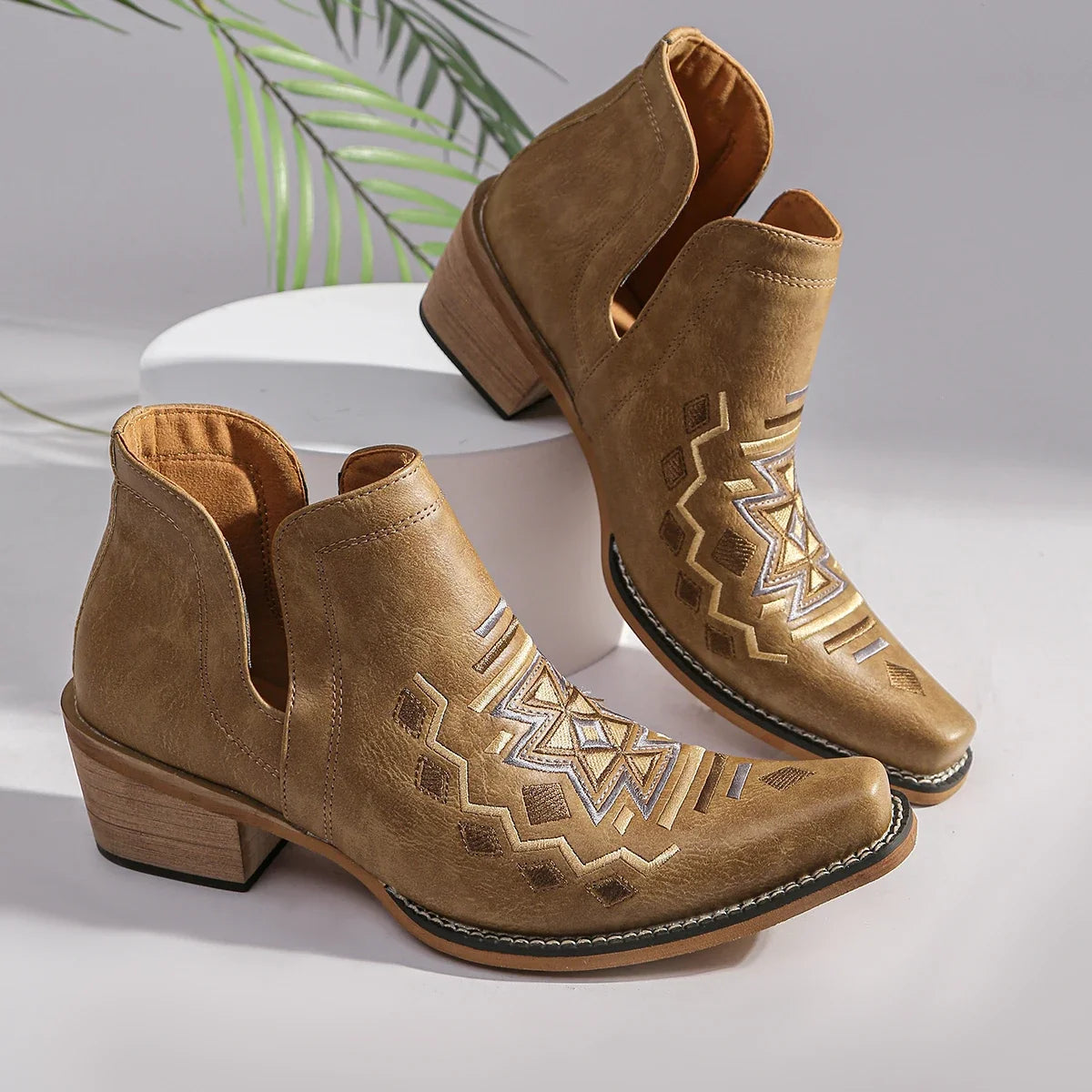 Fashion Retro Women ankle boots low heel square head stitching line embroidery shoes soft short boots party banquet Plus Size 43