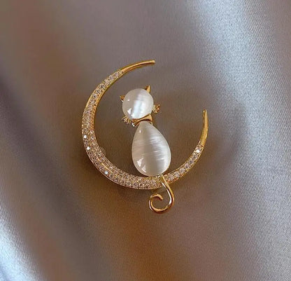 Elegant Crystal Bauhinia Brooches for Women Fashion Rhinestone Bouquet  Brooch Wedding Jewelry Clothing Coat Lapel Pins