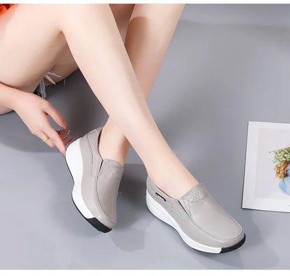 Women Flats Platform Loafers Ladies Elegant Genuine Leather Moccasins Shoes Woman Spring Round Toe Slip On Casual Women's Shoes