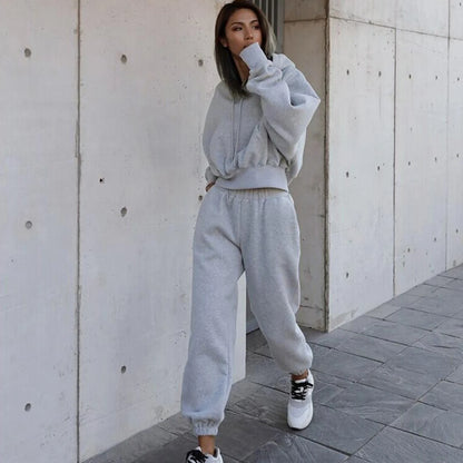 2024 Autumn Winter Women's New Long Sleeved Hat Casual Sweater Coat Women's Sports Set
