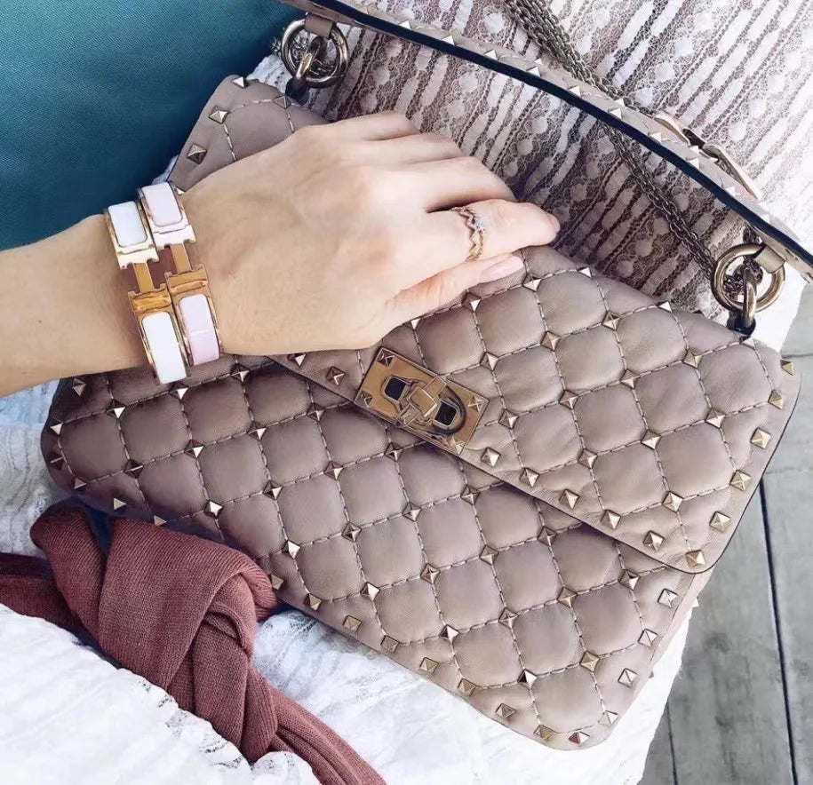 2026 New Fashion Women Sheepskin Leather Rivet Handbags Chain Bag Designer Shoulder Bags Luxury Woman Messenger Bags