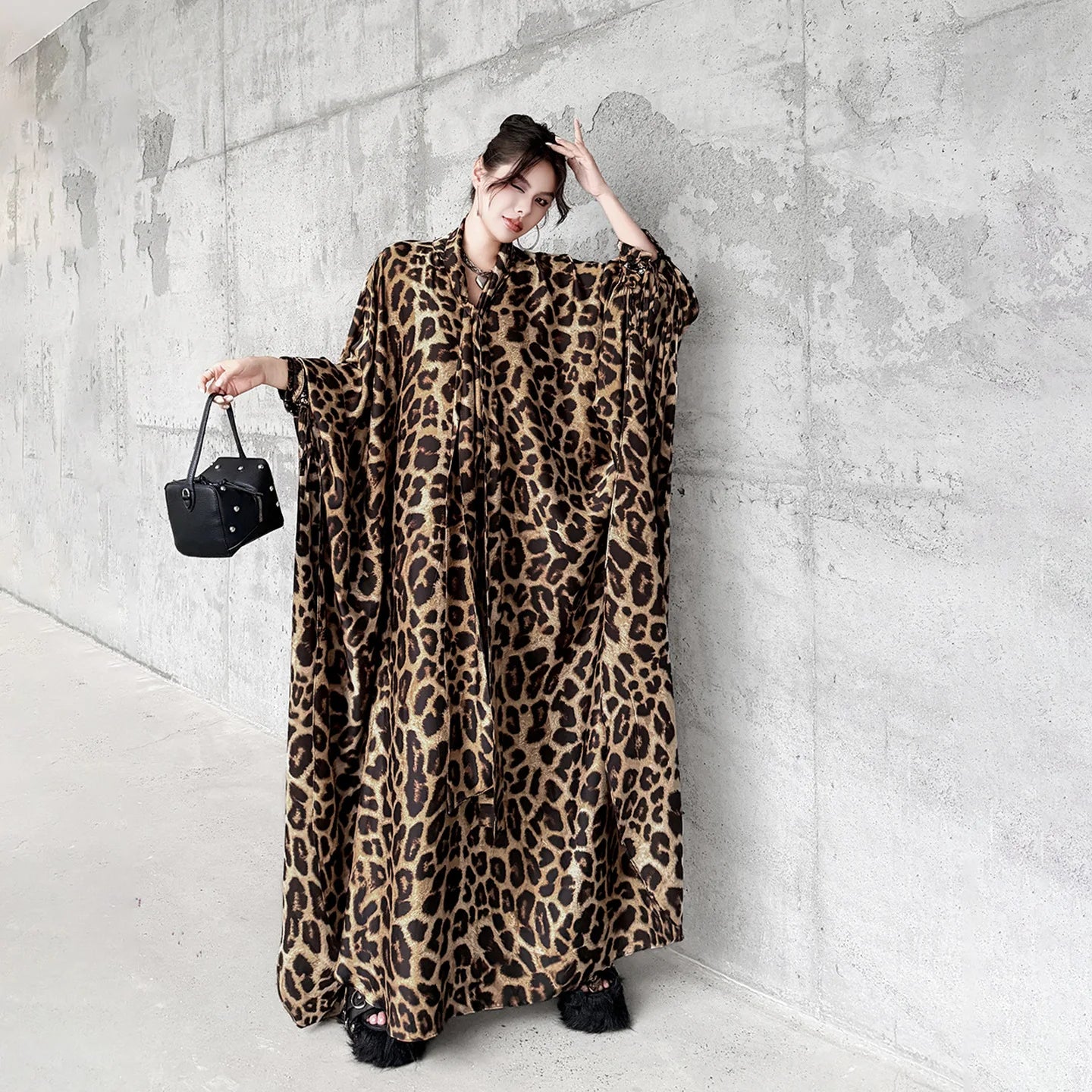 Leopard Print Loose Bat-sleeve Dress Women Summer Stand-up Collar Tie-waist Oversize Slimming Casual Long Dress XY420