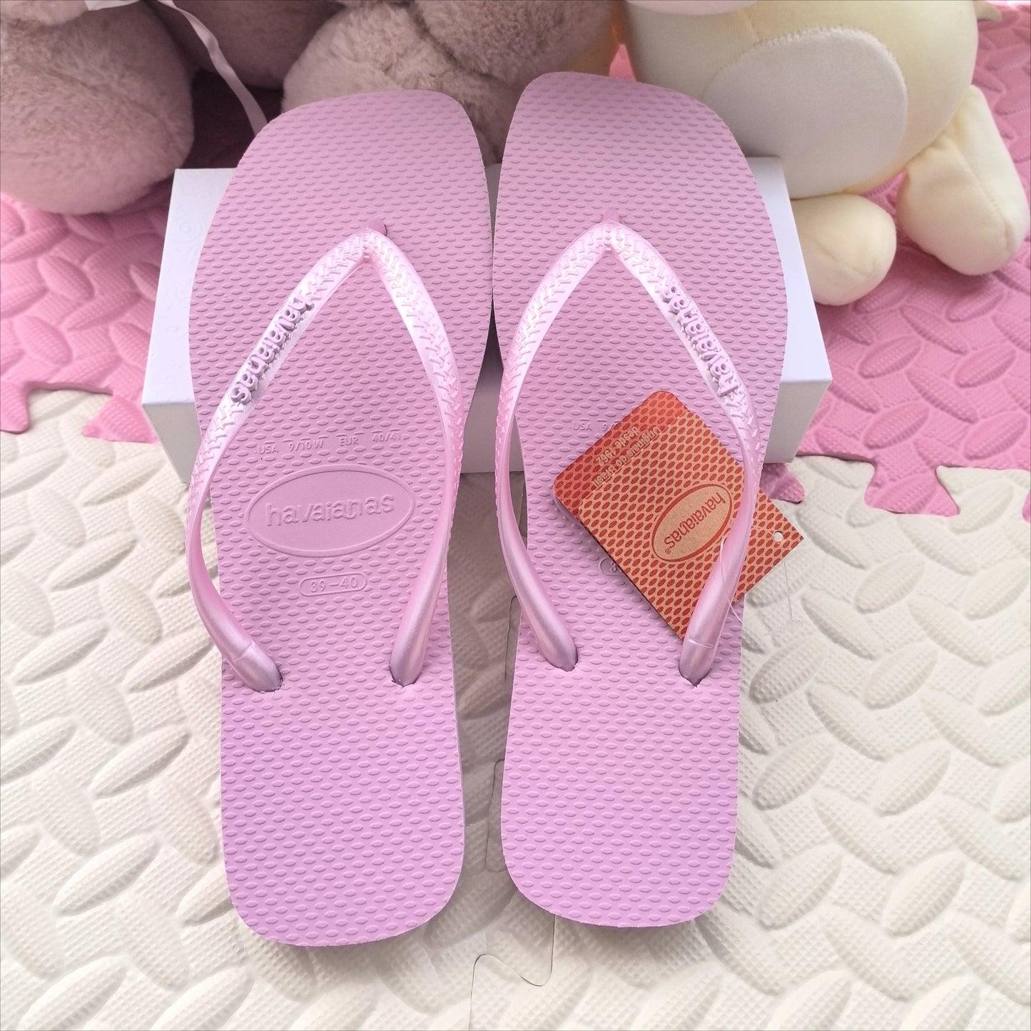 Summer 2026 New Women's Square Toe Flip Flops Outdoor Beach Sandals Luxury Women's Casual Slippers Size 35-42 Women's Shoes