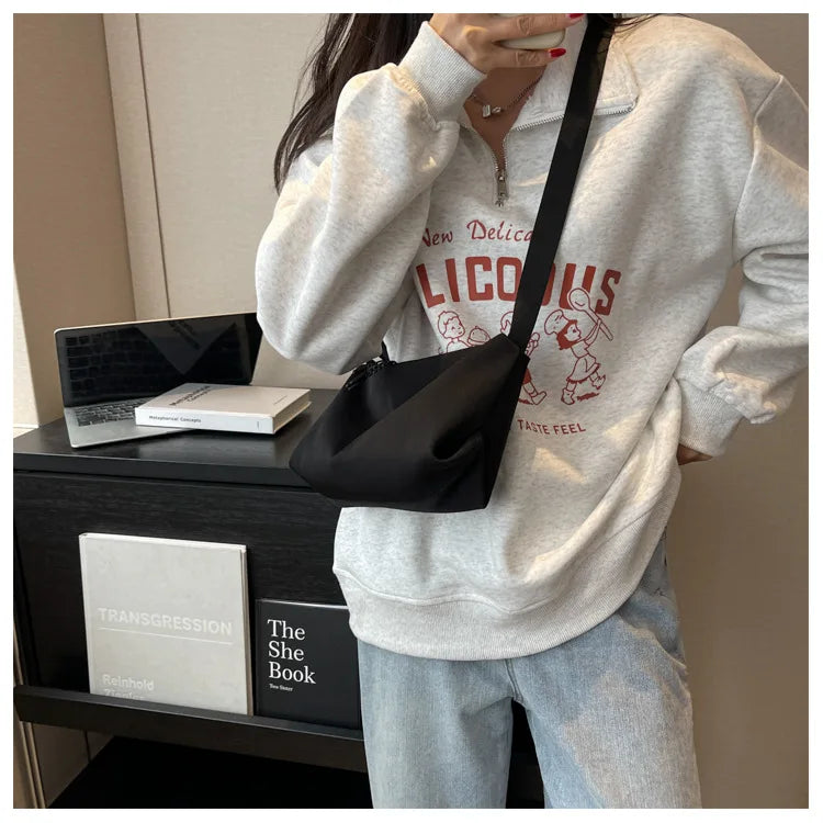 Men's Mini Casual Small Satchel Crossbody Bag Men and Women Versatile Student Trend Phone Bag Shoulder Sports Boy Trendy Bags