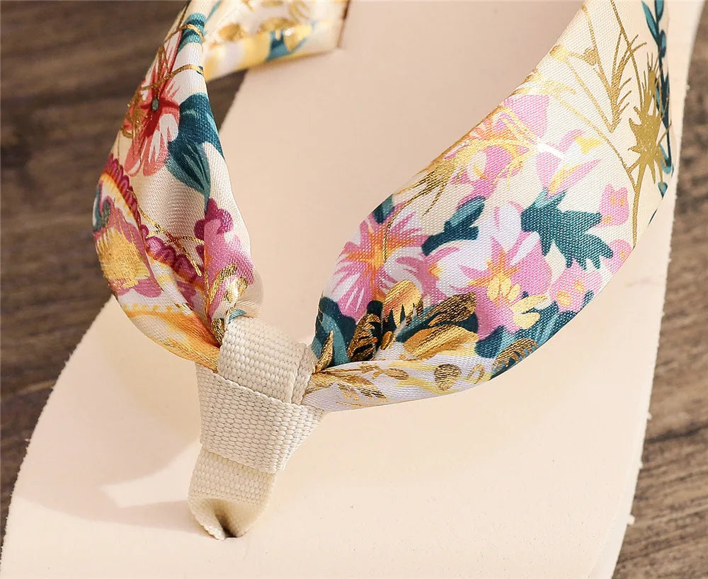 2026 Fashion Women Flip Flops Summer Beach Platform Slippers Casual Outside Wedges Sandals Summer Women Shoes