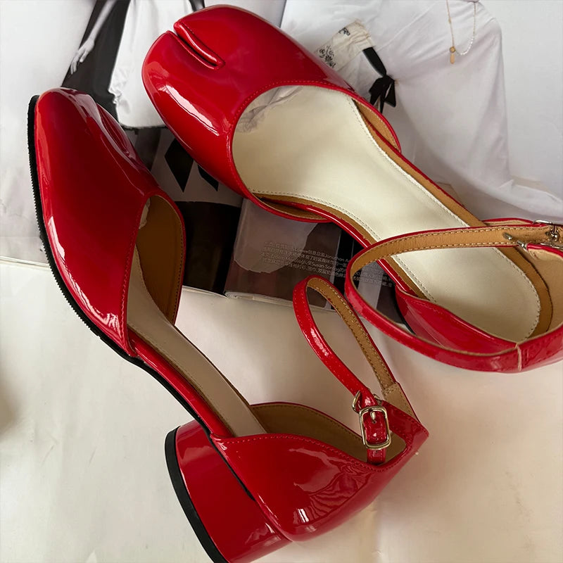 Luxury Design Fashion Split Toe Shoes 2025 High Quality Red Women Tabi Pumps Genuine Leather Low Heels High Heels