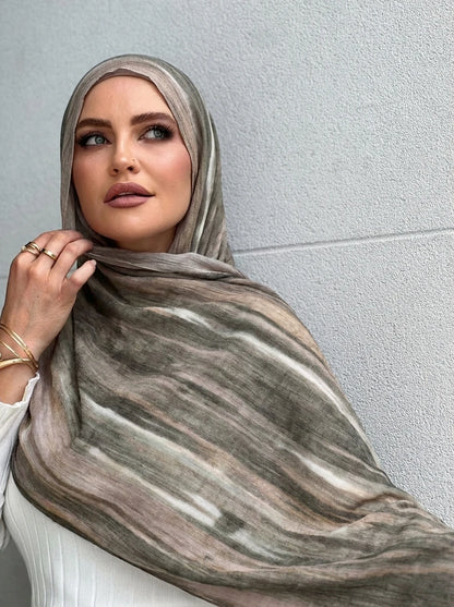 Women Big Size Plain Solid Cotton Rayon Crease Hijab Scarf Lady High Quality Wraps and Shawls Musulman Headband Islamic Turban