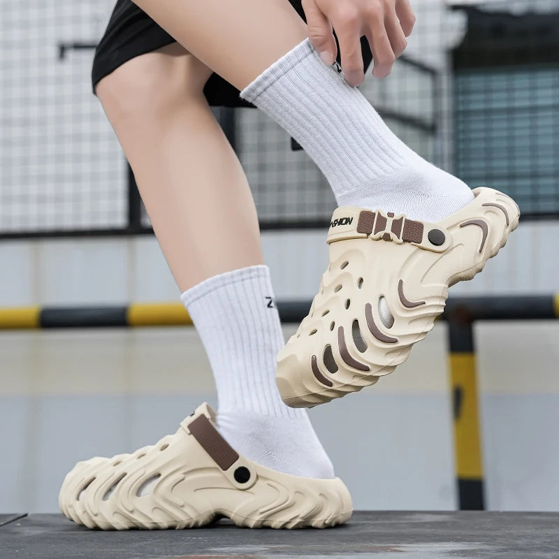 Summer Men's Outdoor Clogs EVA Soft Slippers For Man Beach Sandals Slides Garden Shoes New Men Casual Shoes Male Beach Slippers