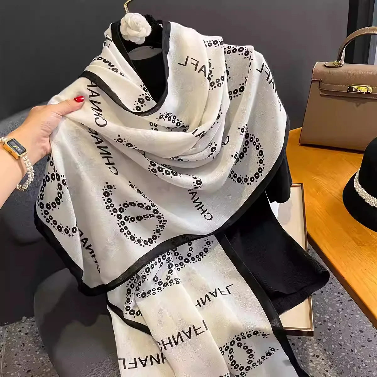 Chunqiu Retro Cotton and Linen Scarf for Women, New Summer UV Protection Shawl, Long-Length Ethnic Style, Versatile for Travel a
