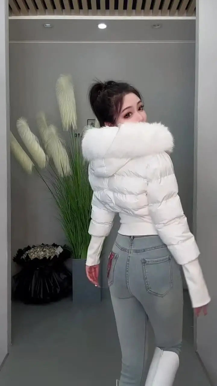 2026 Small Waist Short Cotton Clothes Large Fur Collar Heavy Industry Design Waist Slimming Versatile Fashionable Cotton Clothes