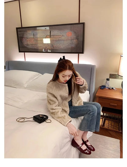Women Two Tone Mary Jane Shoes 2026 New Patent Leather Buckle Strap Low Heel Casual Shoes For Office And Daily Wear Elegant