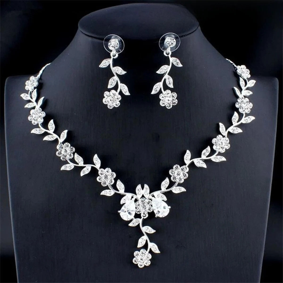 1 Set Of Fashionable Copper Inlaid Claw Chain Necklace, Earrings, Jewelry Set, Women's Wedding Banquet Party Daily Necessities