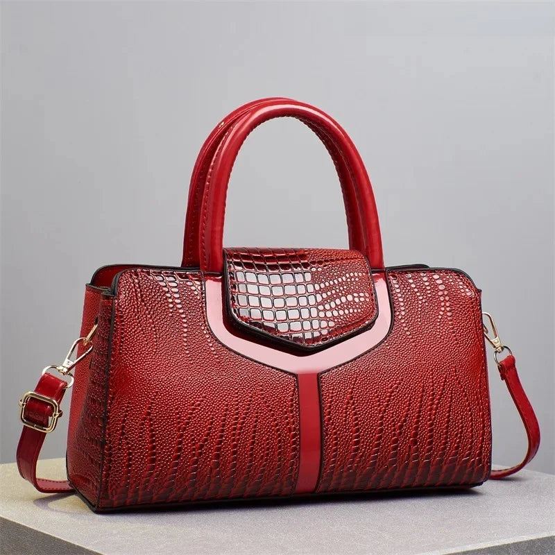 Fashionable Ladies Handbag Soft PU Leather Polyester Lining Zipper Closure Shoulder Bag Essential for Commuting Mothers Day Gift