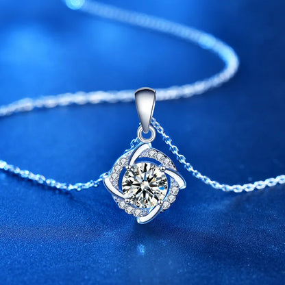 Women's Moissanite Pendant Necklace D Color VVS1 Halo Design S925 Silver Jewelry with GRA Certificate Wedding Birthday Gift